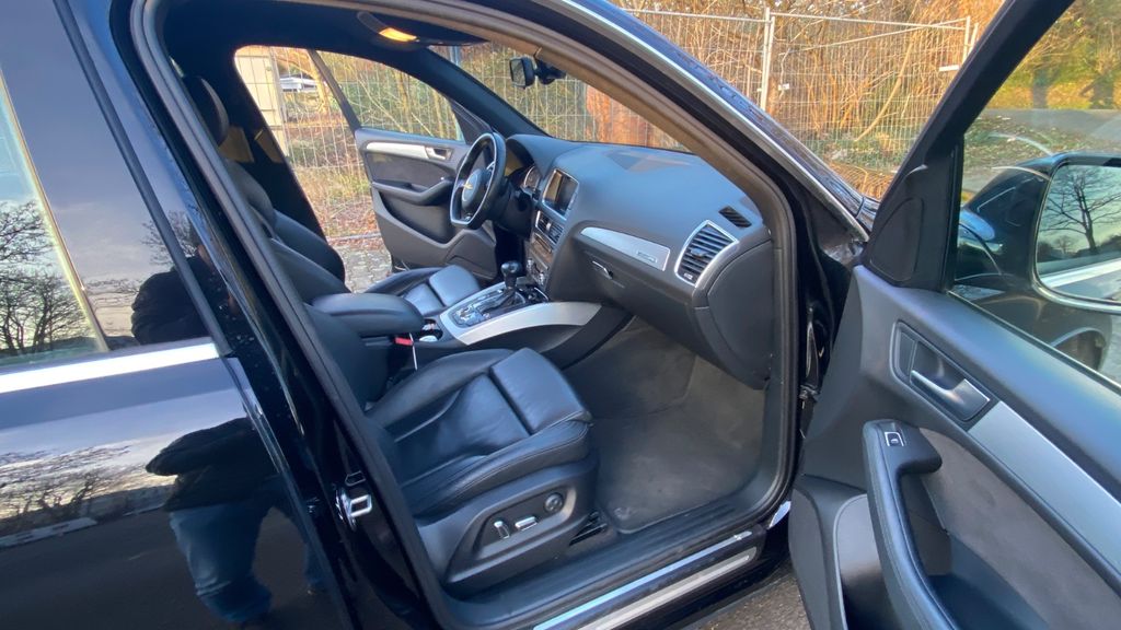 Audi Q5 204.000 km 15.500 &euro; Düsseldorf 40235