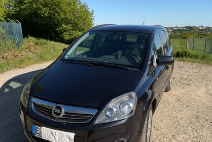 Opel Zafira 182.400 km 4.100 &euro; Essen 45219