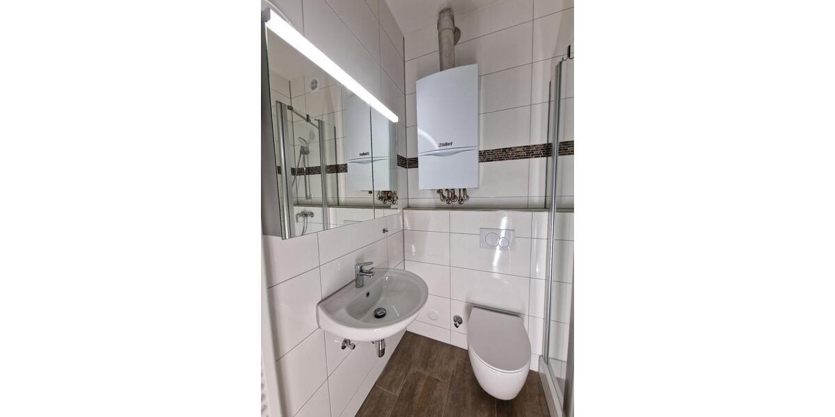 Dachgeschoßwohnung Essen Stadtbezirk IV - 2 Zimmer, 41 m&sup2;, 500&euro; | Angebot:26560399