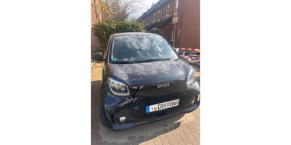 Smart ForTwo 15.000 km 12.300 &euro; Düsseldorf 40472