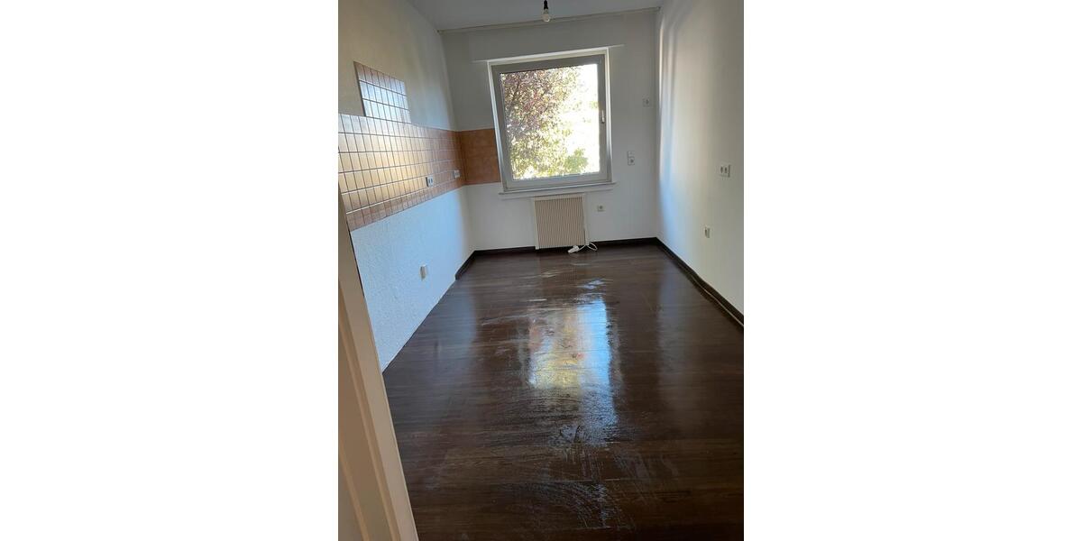 Hochparterre Bochum Eppendorf - 3.5 Zimmer, 73 m&sup2;, 130.000&euro; | Angebot:26033996