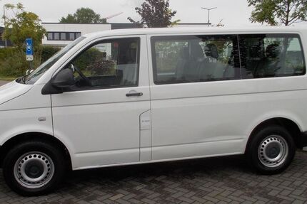 VW T5 Transporter 267.000 km 7.950 &euro; Düsseldorf 40233