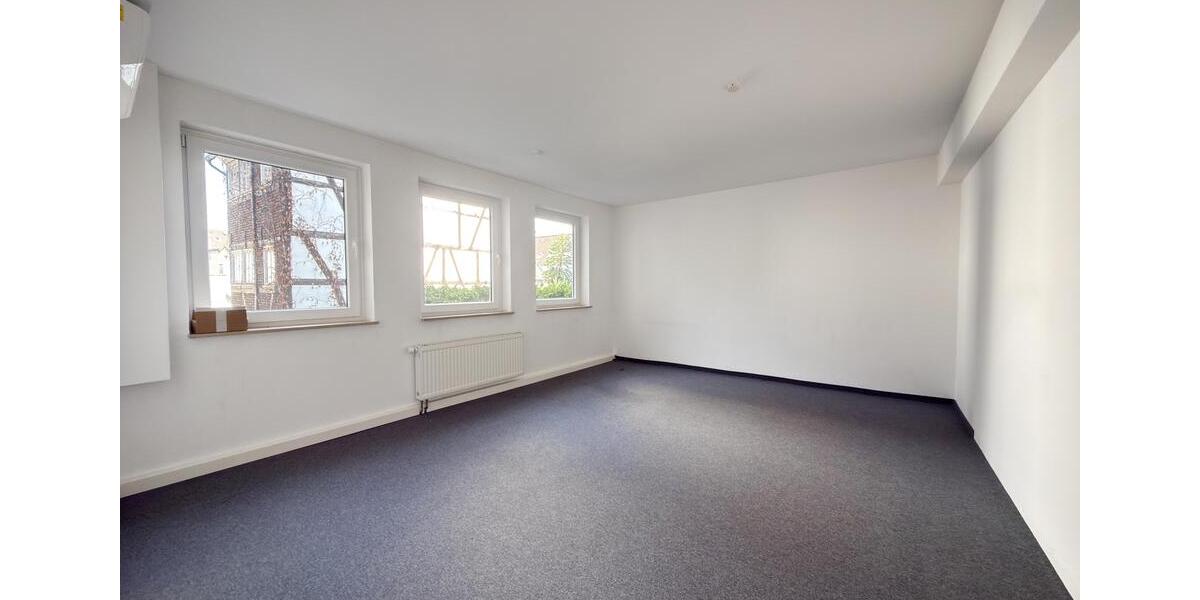 Gewerbeobjekt Düsseldorf - 3.757&euro; | Angebot:25896584