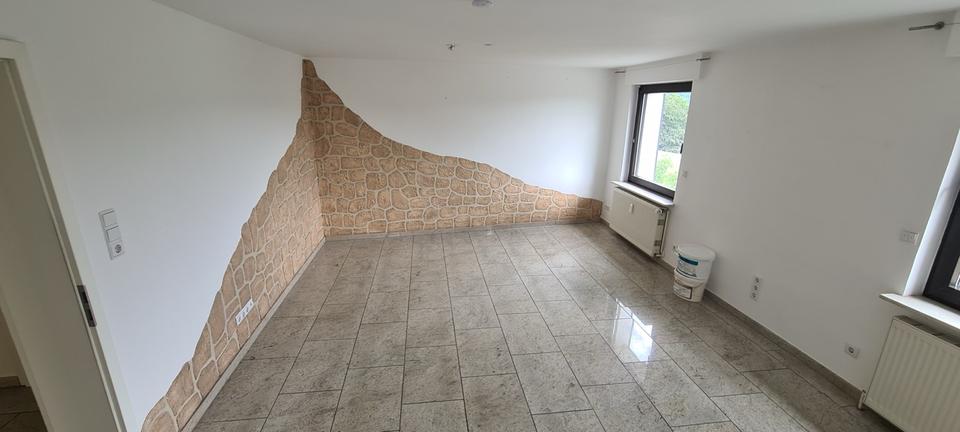 Erdgeschoßwohnung Ennepetal - 2.5 Zimmer, 85 m&sup2;, 850&euro; | Angebot:26449061
