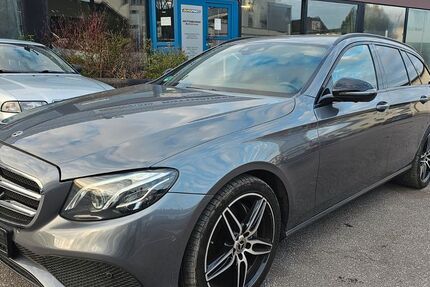 Mercedes-Benz E 350 141.000 km 24.900 &euro; Gelsenkirchen 45884