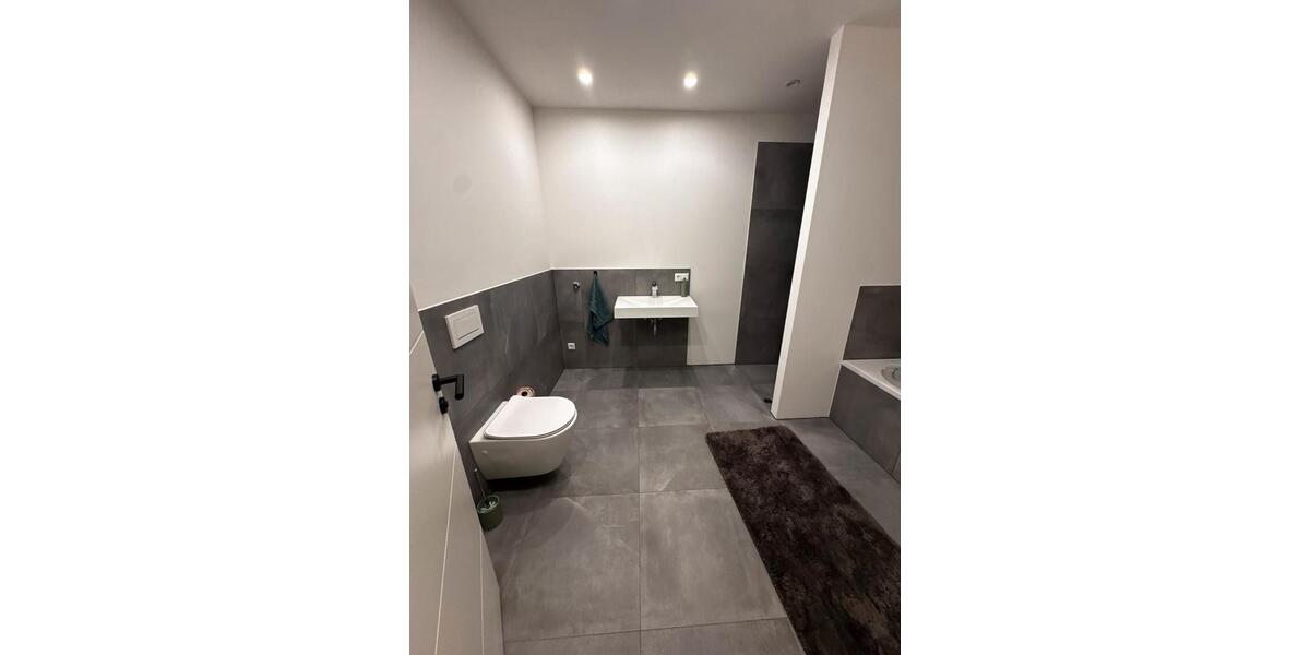 Erdgeschoßwohnung Wuppertal Gemarkung Elberfeld - 2 Zimmer, 100 m&sup2;, 1.100&euro; | Angebot:25414884