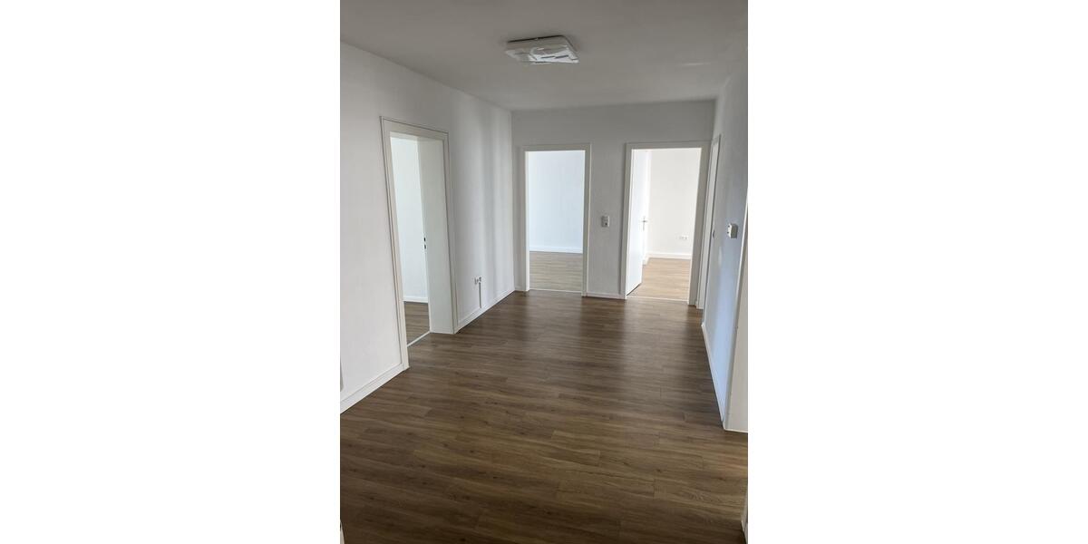 Terrassenwohnung Wuppertal Barmen - 3 Zimmer, 76 m&sup2;, 550&euro; | Angebot:25570075