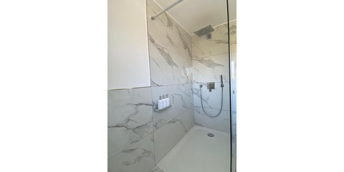 Etagenwohnung Solingen Central - 3 Zimmer, 70 m&sup2;, 980&euro; | Angebot:26512691