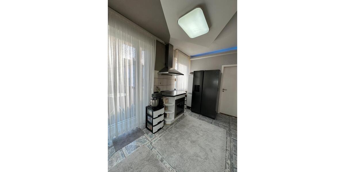 Erdgeschoßwohnung Remscheid - 4 Zimmer, 89 m&sup2;, 250.000&euro; | Angebot:24776634