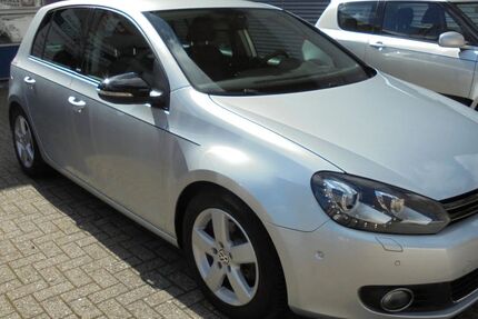 VW Golf 108.000 km 9.990 &euro; Wuppertal 42285