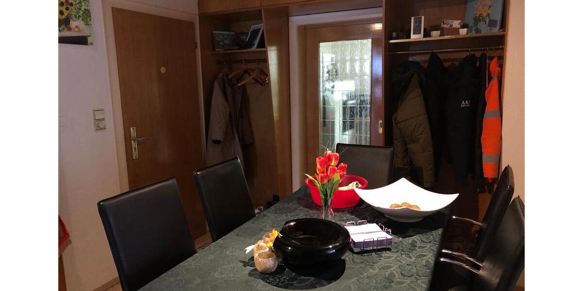 Erdgeschoßwohnung Bochum - 3 Zimmer, 93 m&sup2;, 1.580&euro; | Angebot:25481597