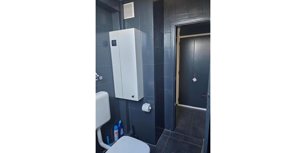 Dachgeschoßwohnung Ratingen - 2 Zimmer, 50 m&sup2;, 650&euro; | Angebot:25272327