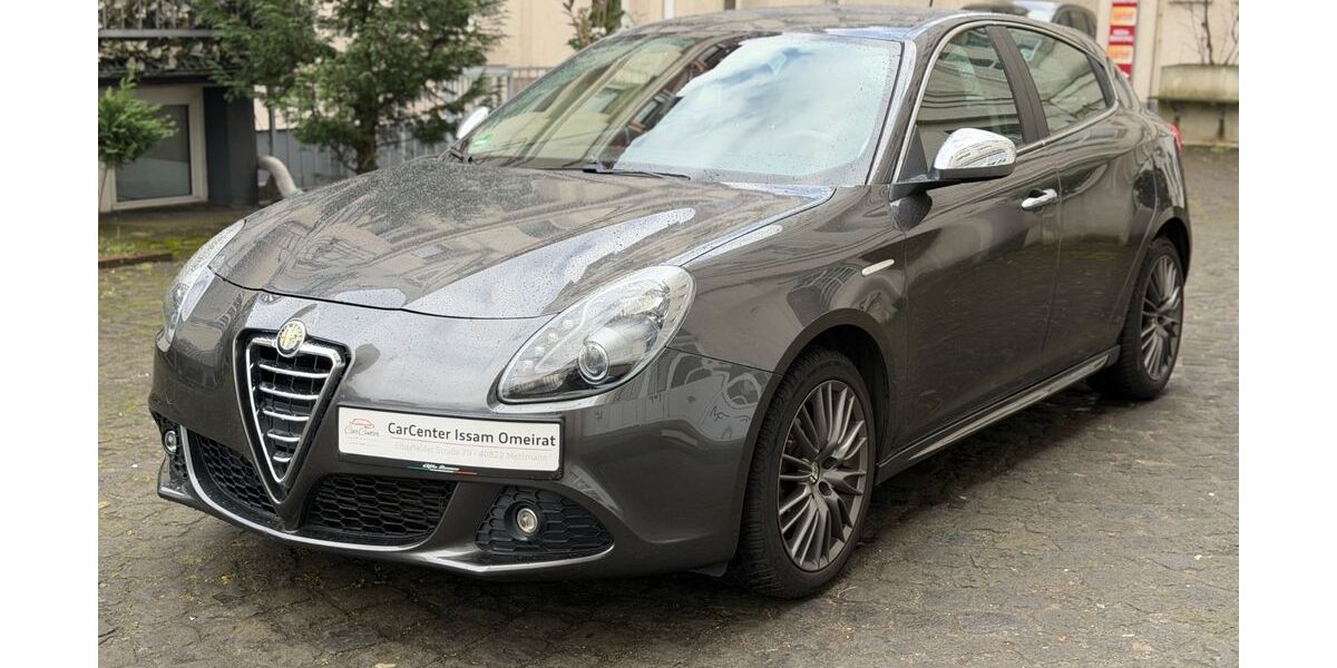 Alfa Romeo Giulietta 145.000 km 7.950 &euro; Mettmann Stadtwald Bahnhof 40822