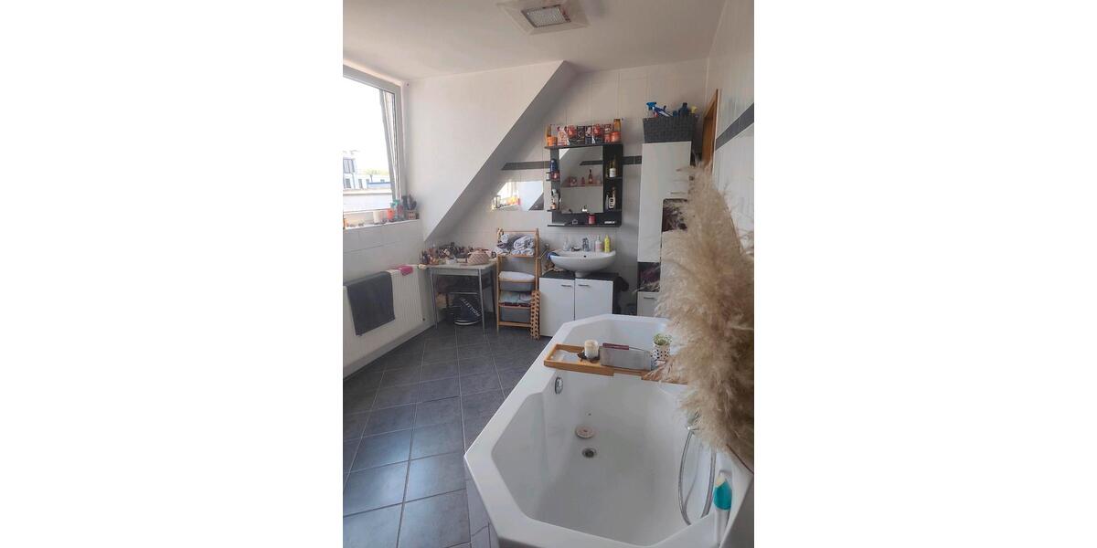 Maisonettenwohnung Mülheim an der Ruhr Linksruhr - 2 Zimmer, 83 m&sup2;, 900&euro; | Angebot:26611645