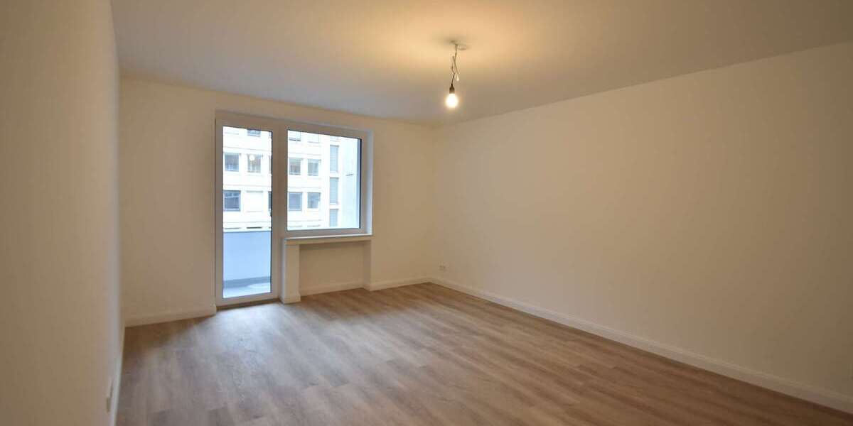 Etagenwohnung Düsseldorf Stadtmitte - 2 Zimmer, 63 m&sup2;, 1.170&euro; | Angebot:24543580