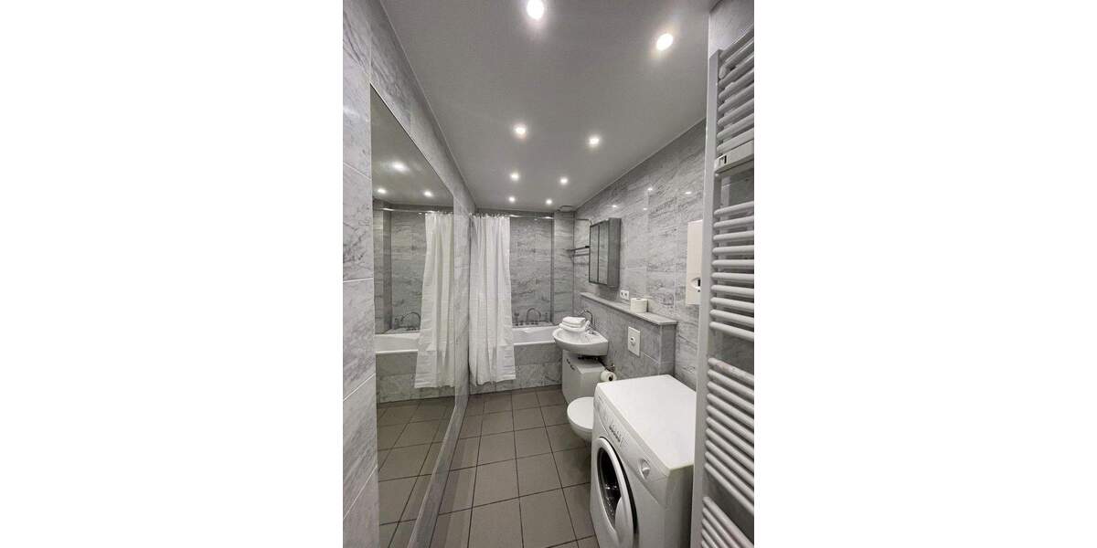 Etagenwohnung Düsseldorf Altstadt - 2 Zimmer, 57 m&sup2;, 639.000&euro; | Angebot:25760383