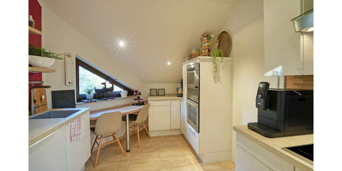 Etagenwohnung Gelsenkirchen Ückendorf - 3 Zimmer, 100 m&sup2;, 389.000&euro; | Angebot:25687041