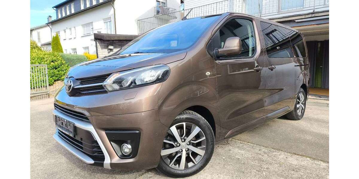 Toyota Proace 132.900 km 21.450 &euro; Solingen 42657