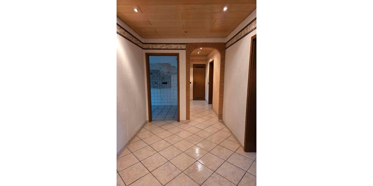 Etagenwohnung Gevelsberg - 3 Zimmer, 83 m&sup2;, 1.180&euro; | Angebot:25148831