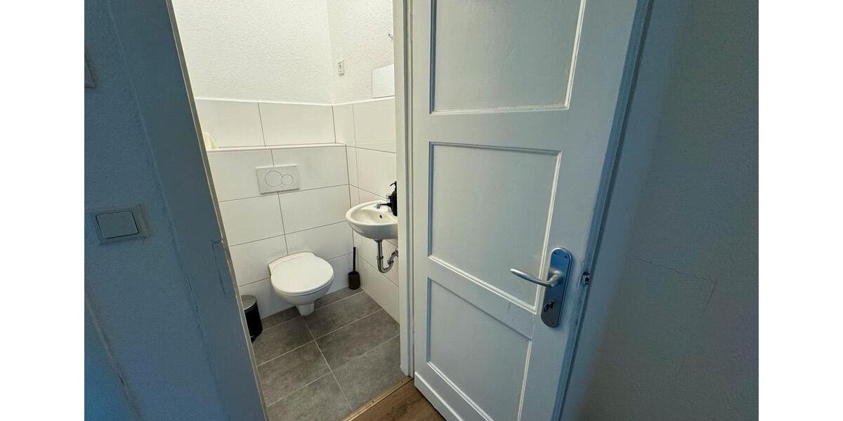 Etagenwohnung Solingen Höhscheid - 2 Zimmer, 49 m&sup2;, 15&euro; | Angebot:23916066