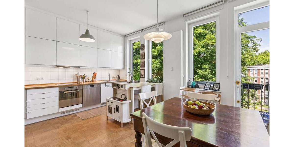 Etagenwohnung Düsseldorf-Düsseltal Düsseltal - 3 Zimmer, 122 m&sup2;, 2.500&euro; | Angebot:27341860