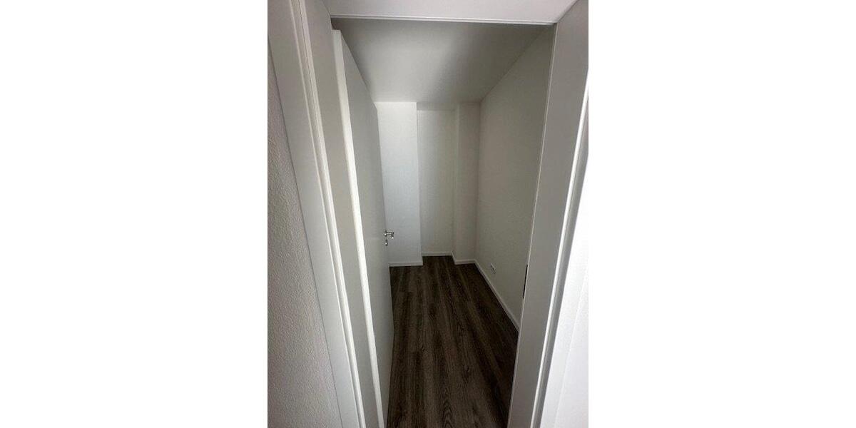 Etagenwohnung Mülheim an der Ruhr Rechtsruhr-Nord - 2 Zimmer, 70 m&sup2;, 590&euro; | Angebot:26329362