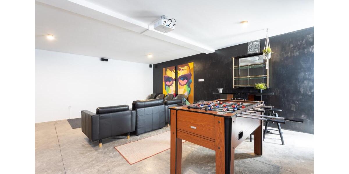 Ferienimmobilie Düsseldorf Stadtmitte - 200&euro; | Angebot:23742943