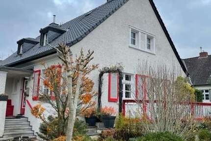 Haus Essen Stadtbezirk IX - 3.5 Zimmer, 87 m&sup2;, 1.900&euro; | Angebot:27511832