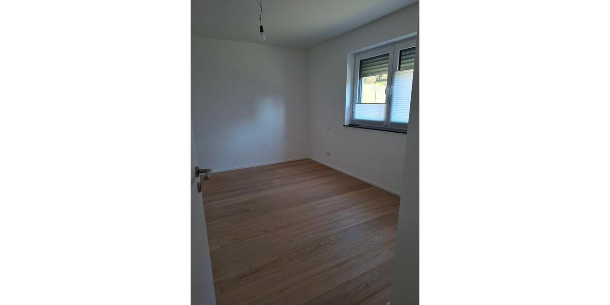 Terrassenwohnung Wuppertal Eckbusch - 2 Zimmer, 60 m&sup2;, 900&euro; | Angebot:25719976