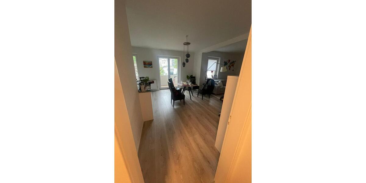 Etagenwohnung Düsseldorf Pempelfort - 2 Zimmer, 68 m&sup2;, 1.224&euro; | Angebot:26536511