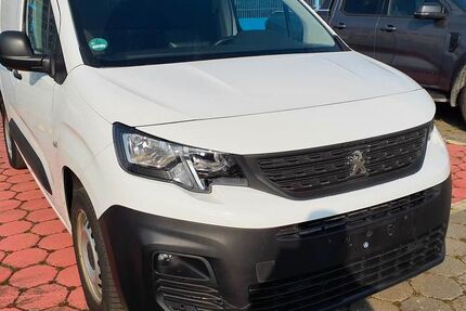 Peugeot Partner 104.000 km 11.980 &euro; Essen 45307