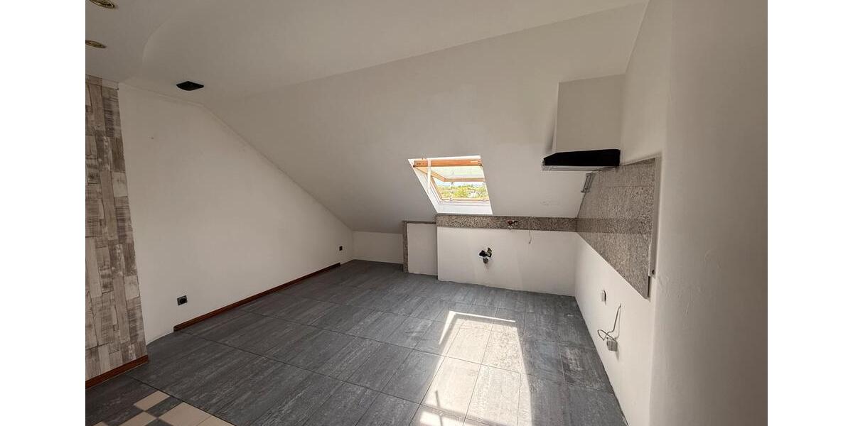 Dachgeschoßwohnung Bochum Werne - 2 Zimmer, 75 m&sup2;, 750&euro; | Angebot:26408151
