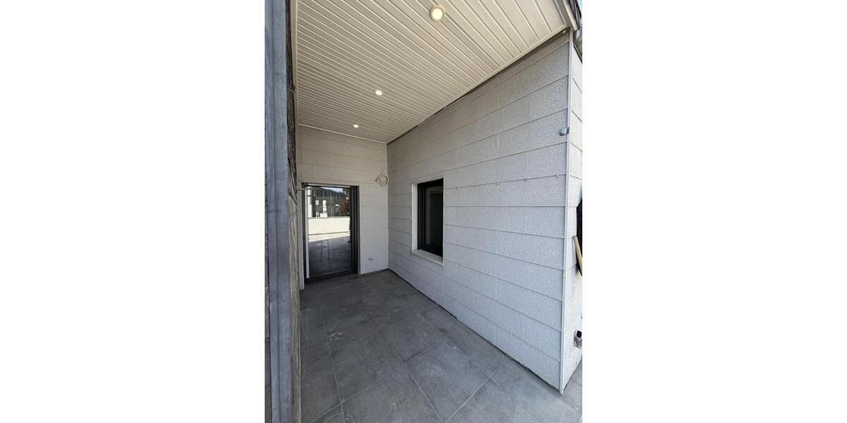 Terrassenwohnung Langenfeld (Rheinland) - 2 Zimmer, 85 m&sup2;, 1.250&euro; | Angebot:26588048