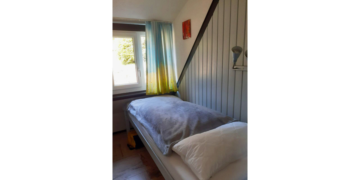 Ferienimmobilie Wuppertal Gemarkung Ronsdorf - 345&euro; | Angebot:25723943