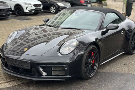 Porsche 992 4.900 km 156.900 &euro; Essen 45127