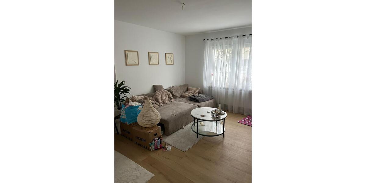 Etagenwohnung Essen Huttrop - 2 Zimmer, 55 m&sup2;, 500&euro; | Angebot:25749533
