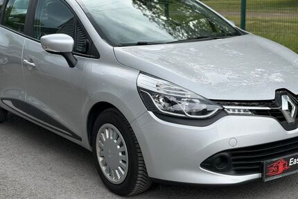 Renault Clio 54.000 km 7.449 &euro; Essen 45329