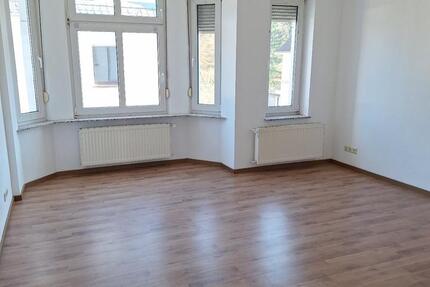 Wohnung Solingen - 3 Zimmer, 80 m&sup2;, 560&euro; | Angebot:26001671