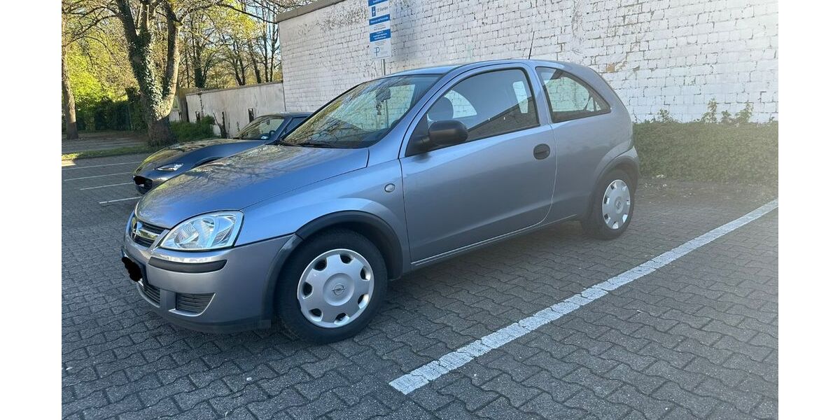 Opel Corsa 104.500 km 1.800 &euro; Essen 45356