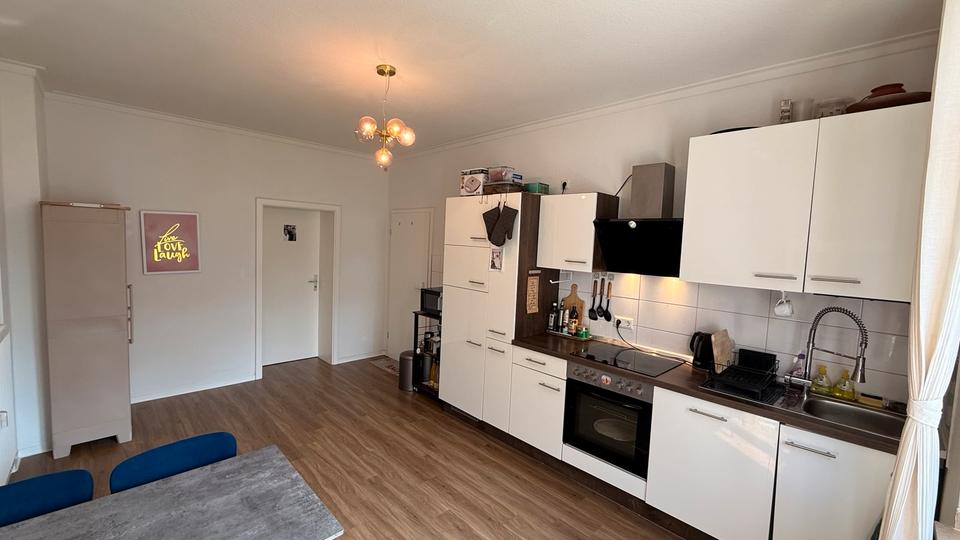 Etagenwohnung Essen Stadtbezirk VI - 2 Zimmer, 65 m&sup2;, 842&euro; | Angebot:26506425