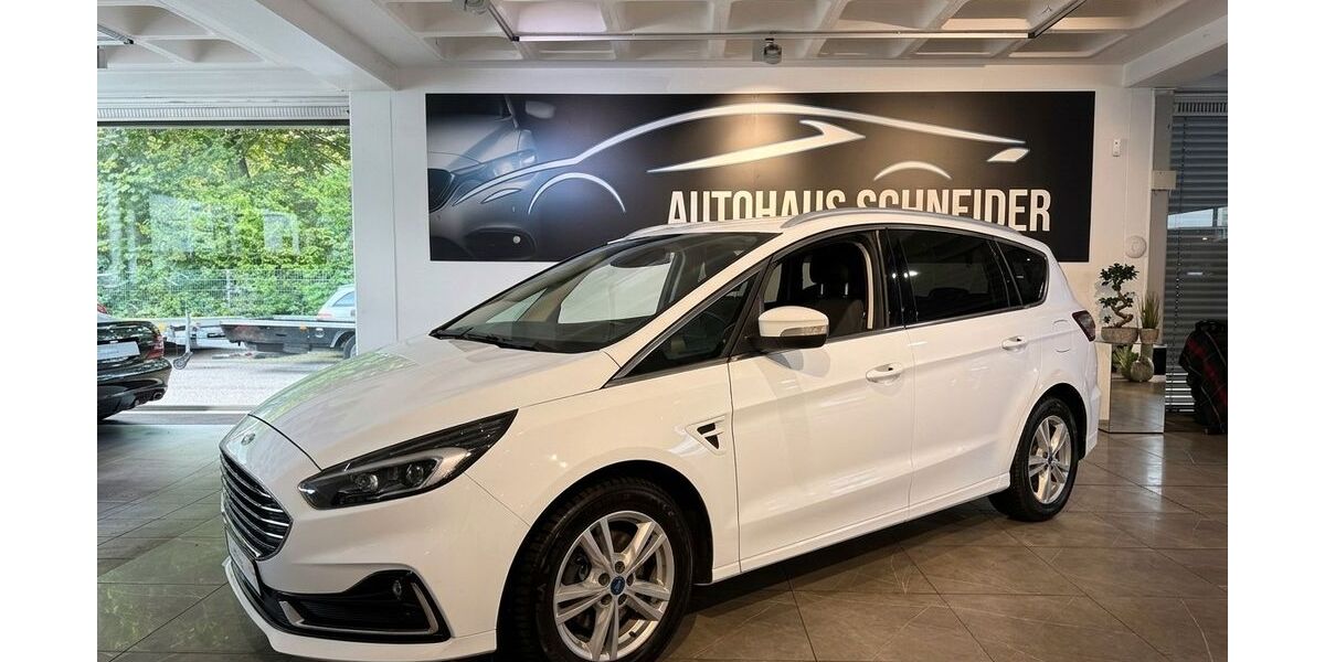 Ford S-Max 160.382 km 16.900 &euro; Ratingen 40880