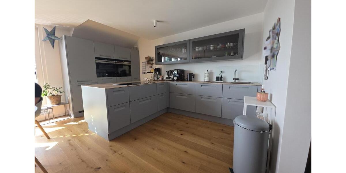 Etagenwohnung Hilden Forstbach - 4 Zimmer, 135 m&sup2;, 1.990&euro; | Angebot:25406505