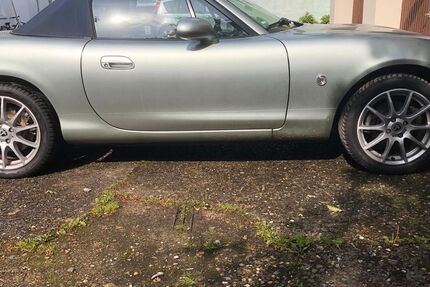 Mazda MX-5 152.000 km 10.999 &euro; Leverkusen 51371