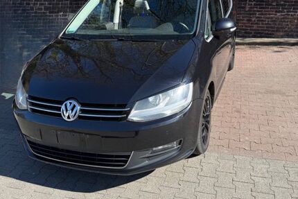 VW Sharan 224.845 km 9.900 &euro; Essen 45143