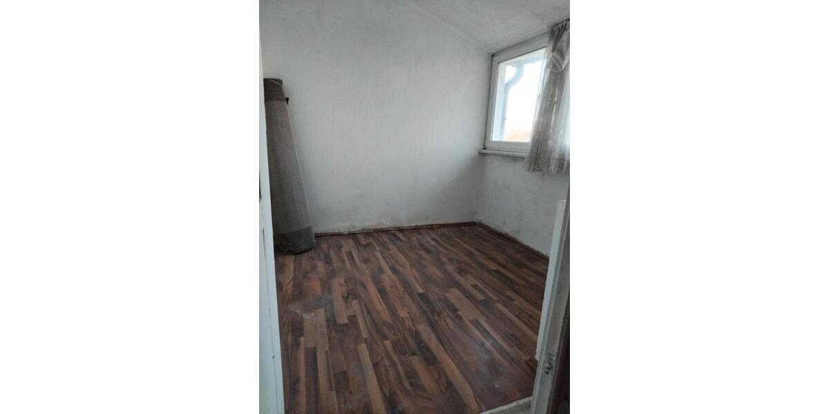 Dachgeschoßwohnung Bochum Bochum-Mitte - 4 Zimmer, 47 m&sup2;, 500&euro; | Angebot:26620057