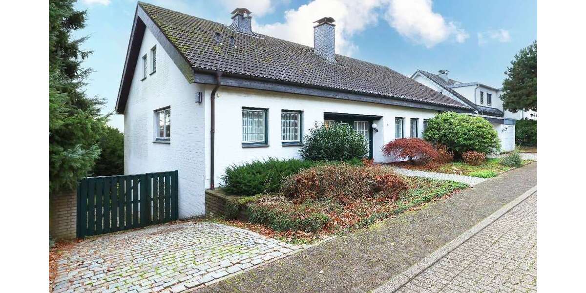 Einfamilienhaus Solingen Burg - 6 Zimmer, 332 m&sup2;, 859.000&euro; | Angebot:24179765