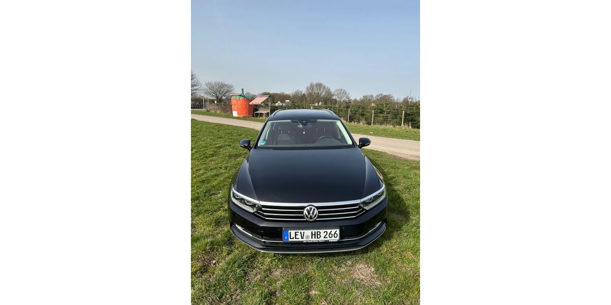VW Passat Variant 97.645 km 22.300 &euro; Odenthal 51519