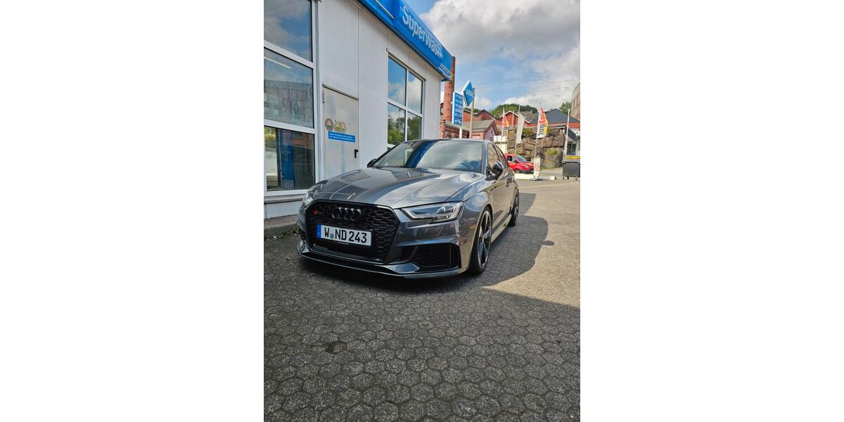 Audi RS3 70.000 km 40.700 &euro; Wuppertal 42277