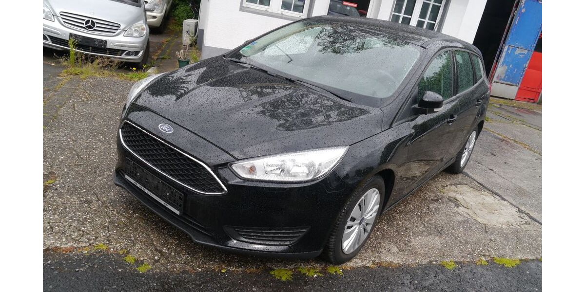 Ford Focus 91.000 km 5.500 &euro; Wuppertal 42329