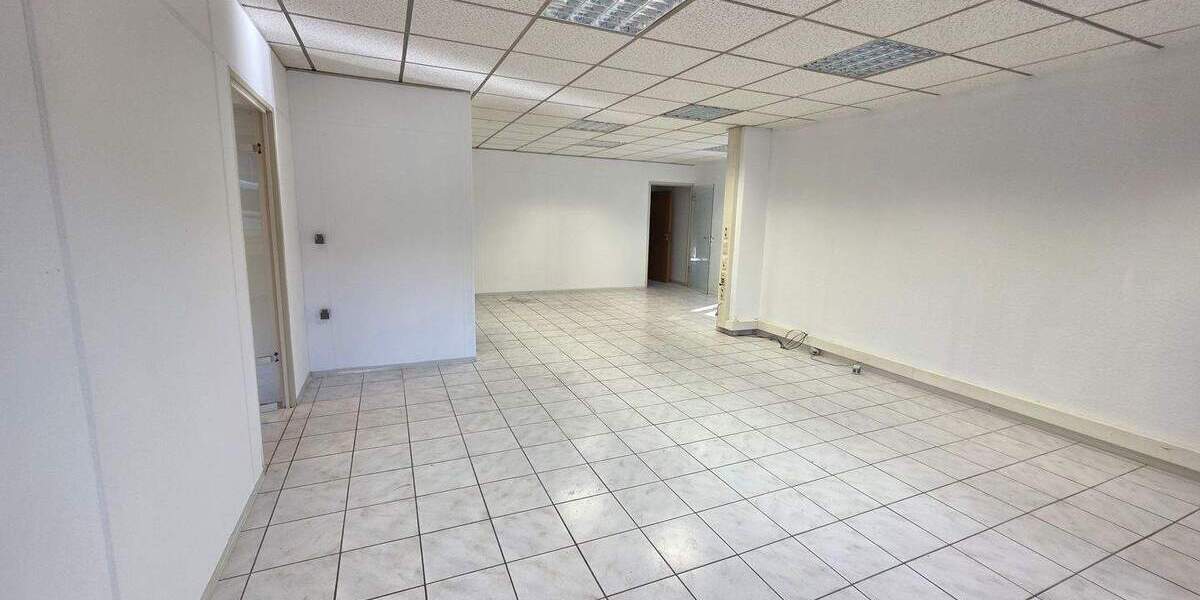 Gewerbeobjekt Velbert Mitte - 7 Zimmer, 210 m&sup2;, 1.600&euro; | Angebot:25774765